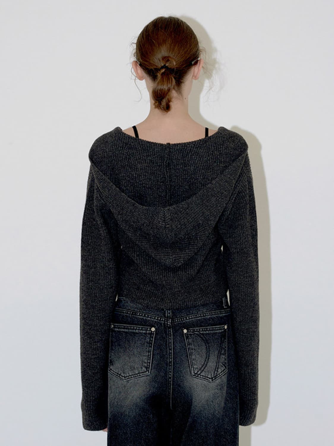 다이애그널 울 레이스업 니트 후드 상품이미지3