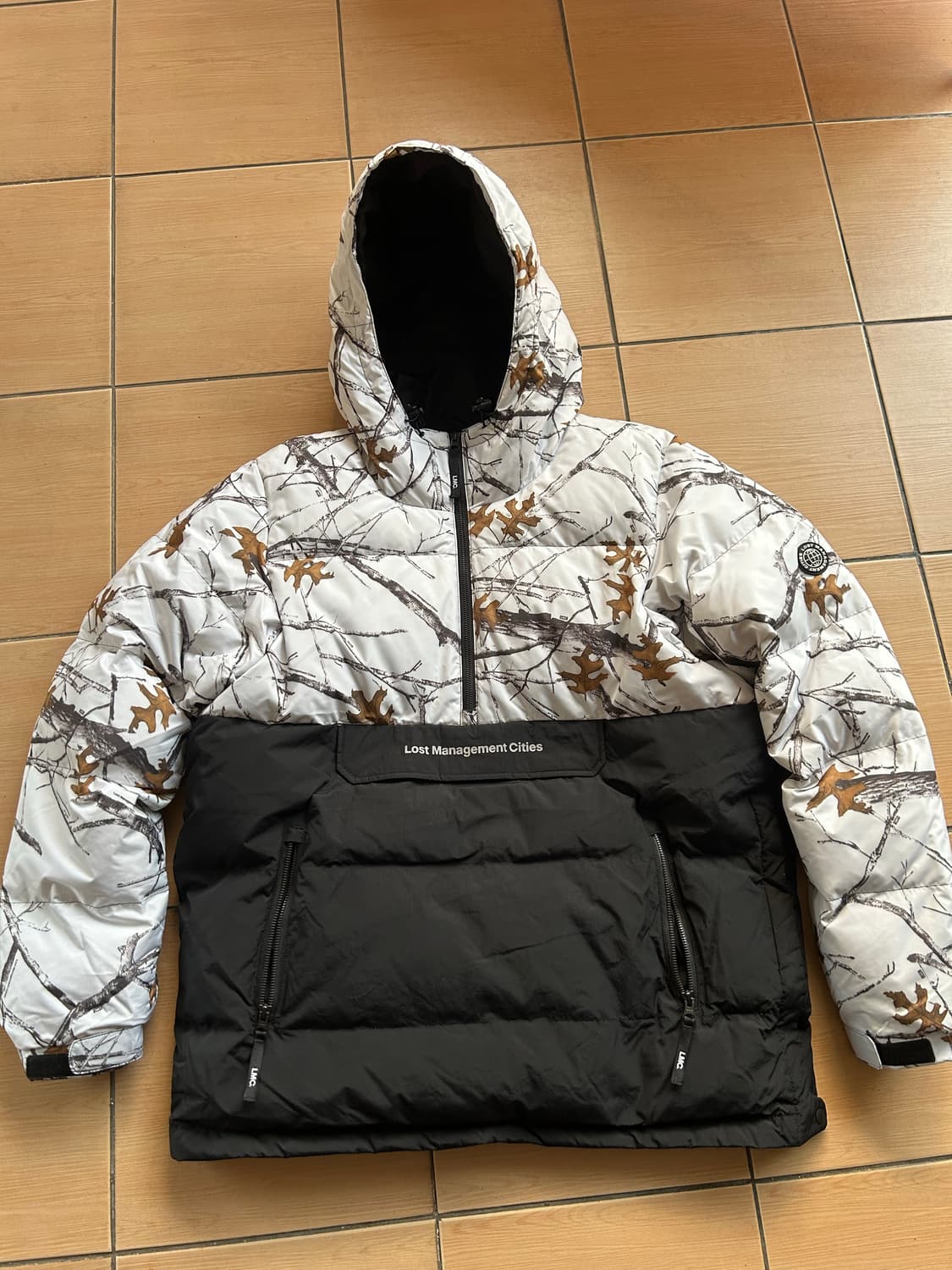 LMC 리얼트리 아노락패딩 상품이미지1