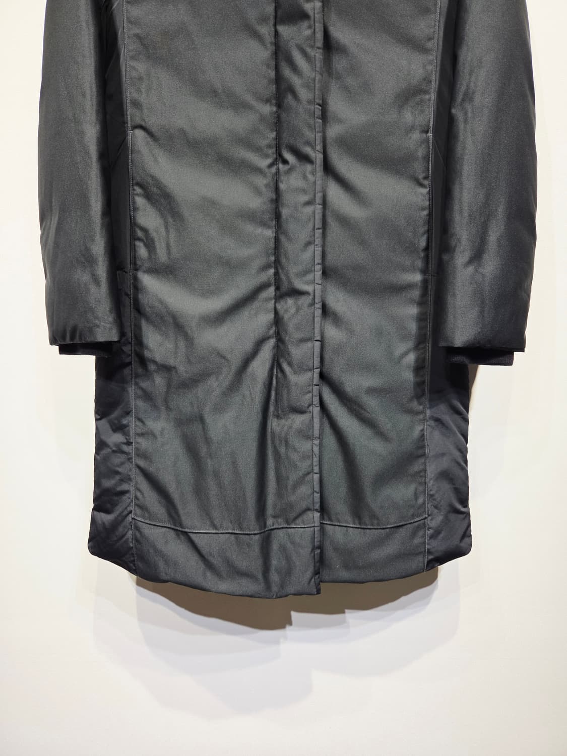 44~55. KUHO 구호 블랙 하이넥 구스다운 롱 패딩 상품이미지4