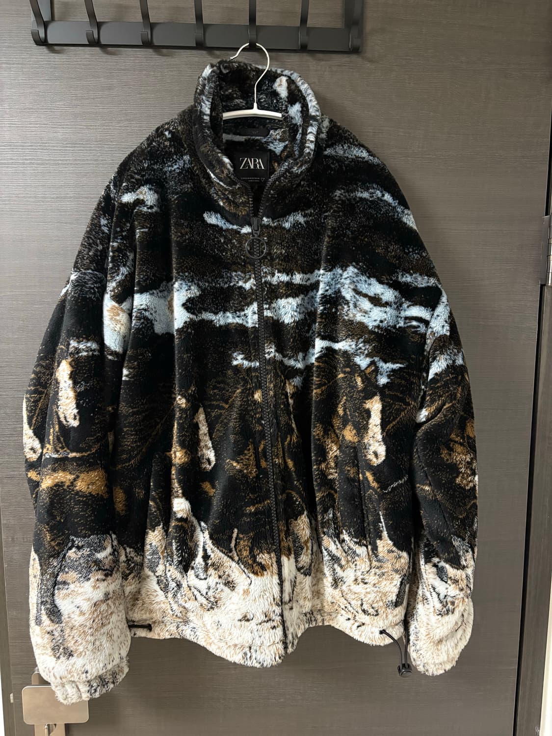 자라 퍼 홀스 프린트 플리스 자켓 상품이미지1