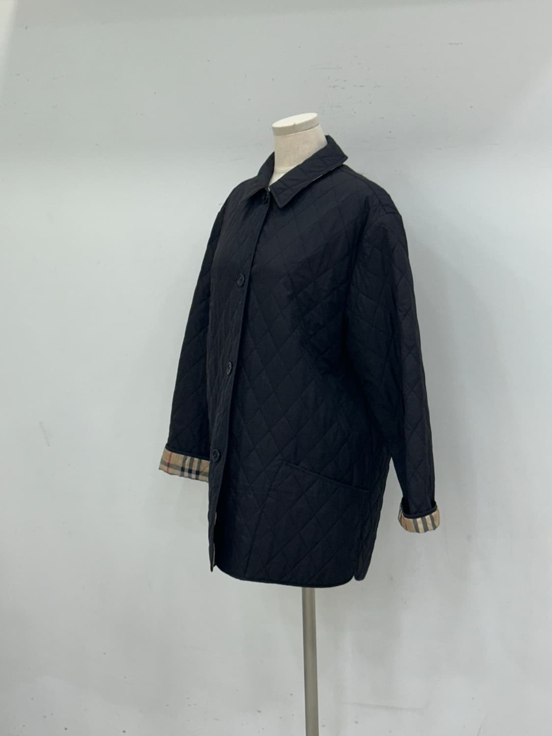 버버리 퀼팅 여성 상품이미지4