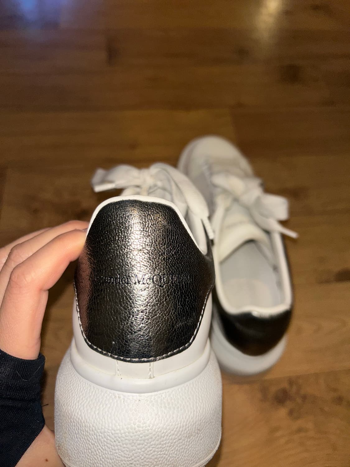 알렉산더 맥퀸 오버솔 화이트실버 235 상품이미지5