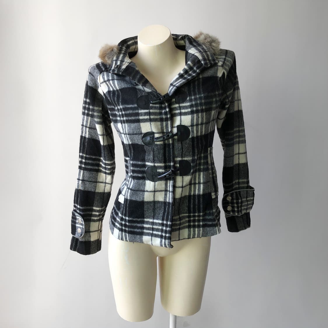 체크 퍼 후드 더플 숏 코트 상품이미지1