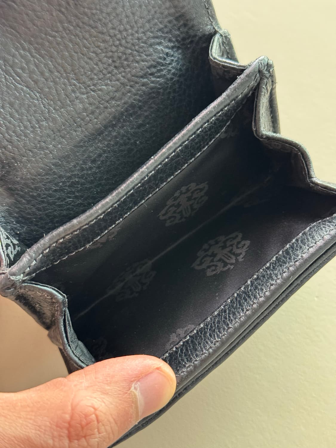 크롬하츠 원볼 타이니 지갑 상품이미지6