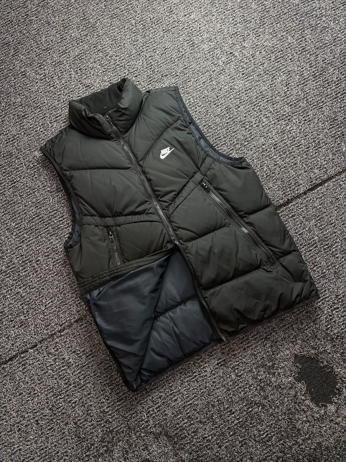 나이키 스톰핏 윈드러너 다운 베스트 3186 상품이미지1