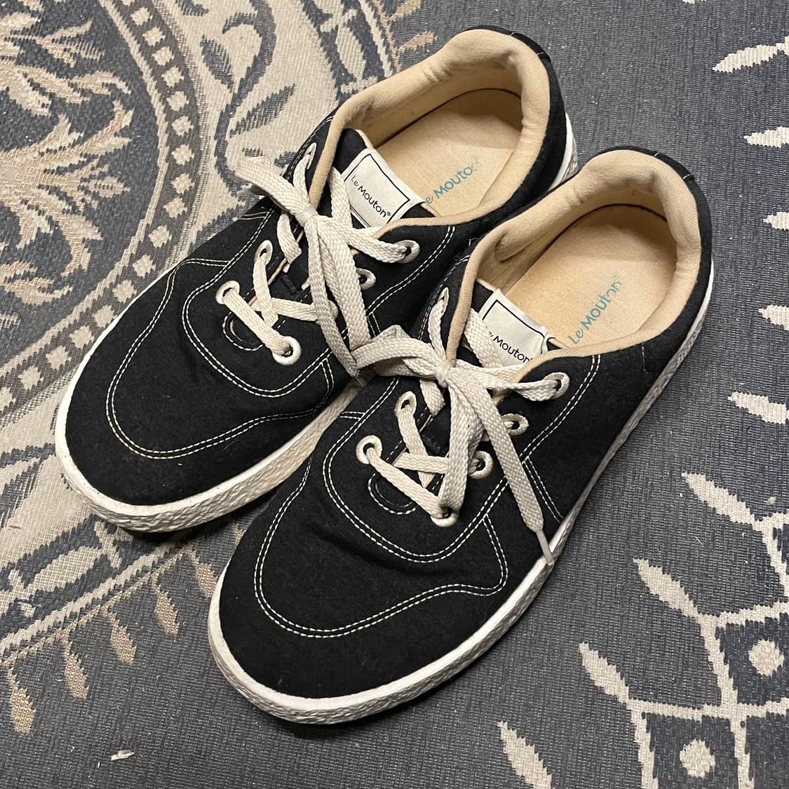 르무통 블랙 메이트 스니커즈   상품이미지1