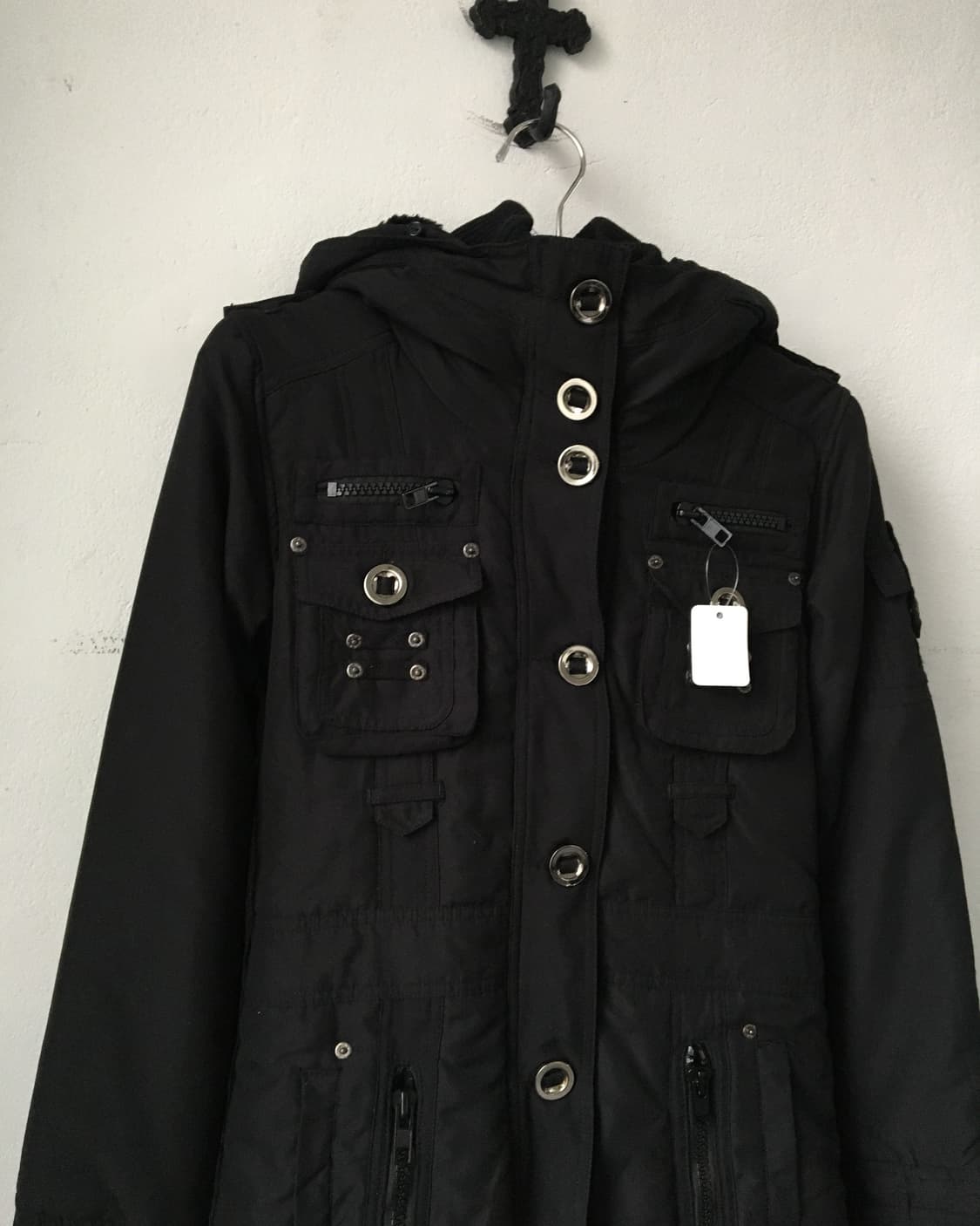 High neck padded belted jacket 상품이미지3