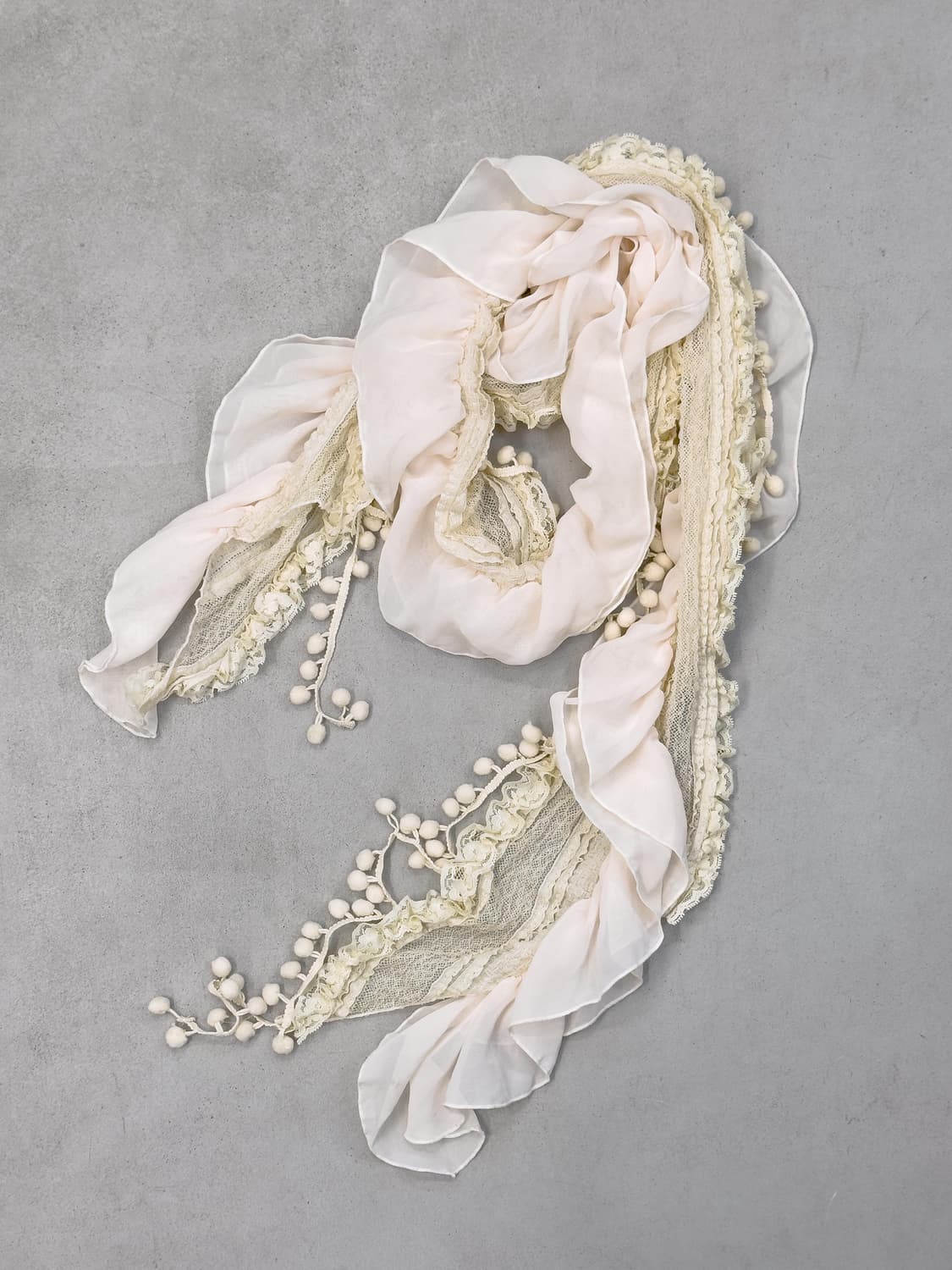 axes femme 레이스 머플러 상품이미지1