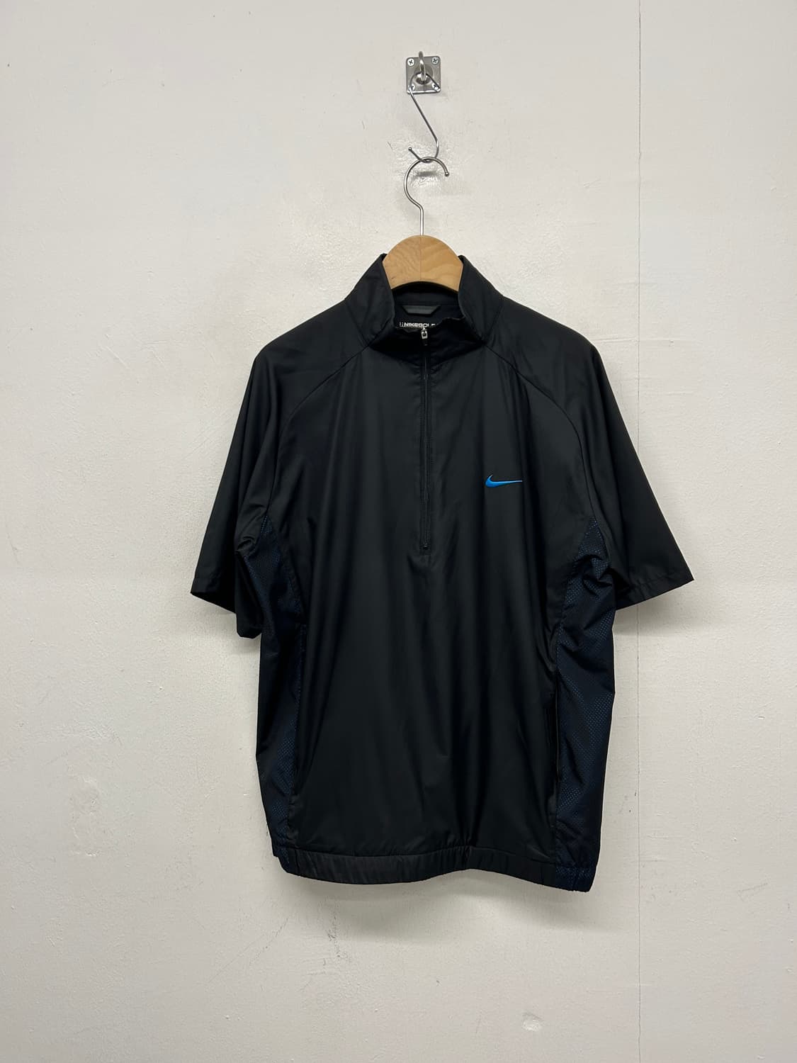 나이키 골프 바람막이 블랙 반팔 상품이미지1