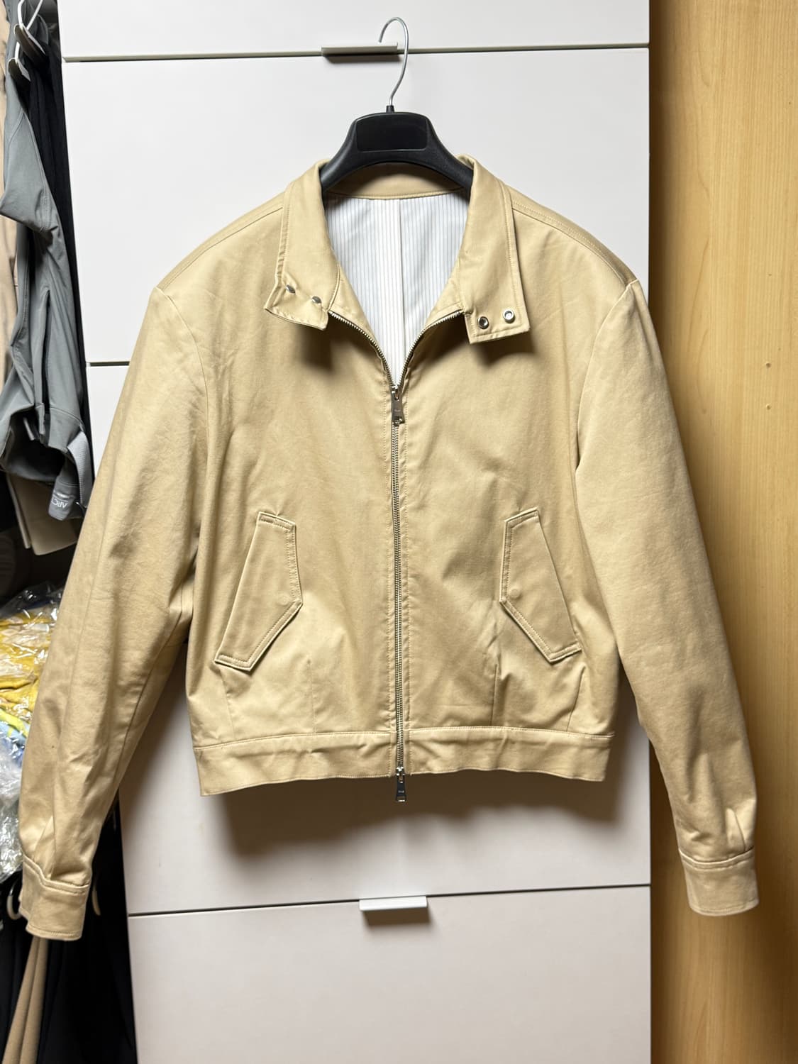 쿠어 베이지 자켓 상품이미지1