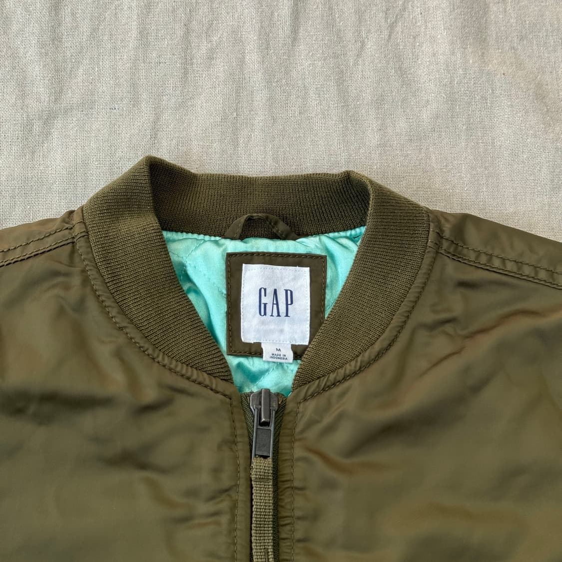 Gap 갭 우먼 카키 항공점퍼 M 상품이미지4