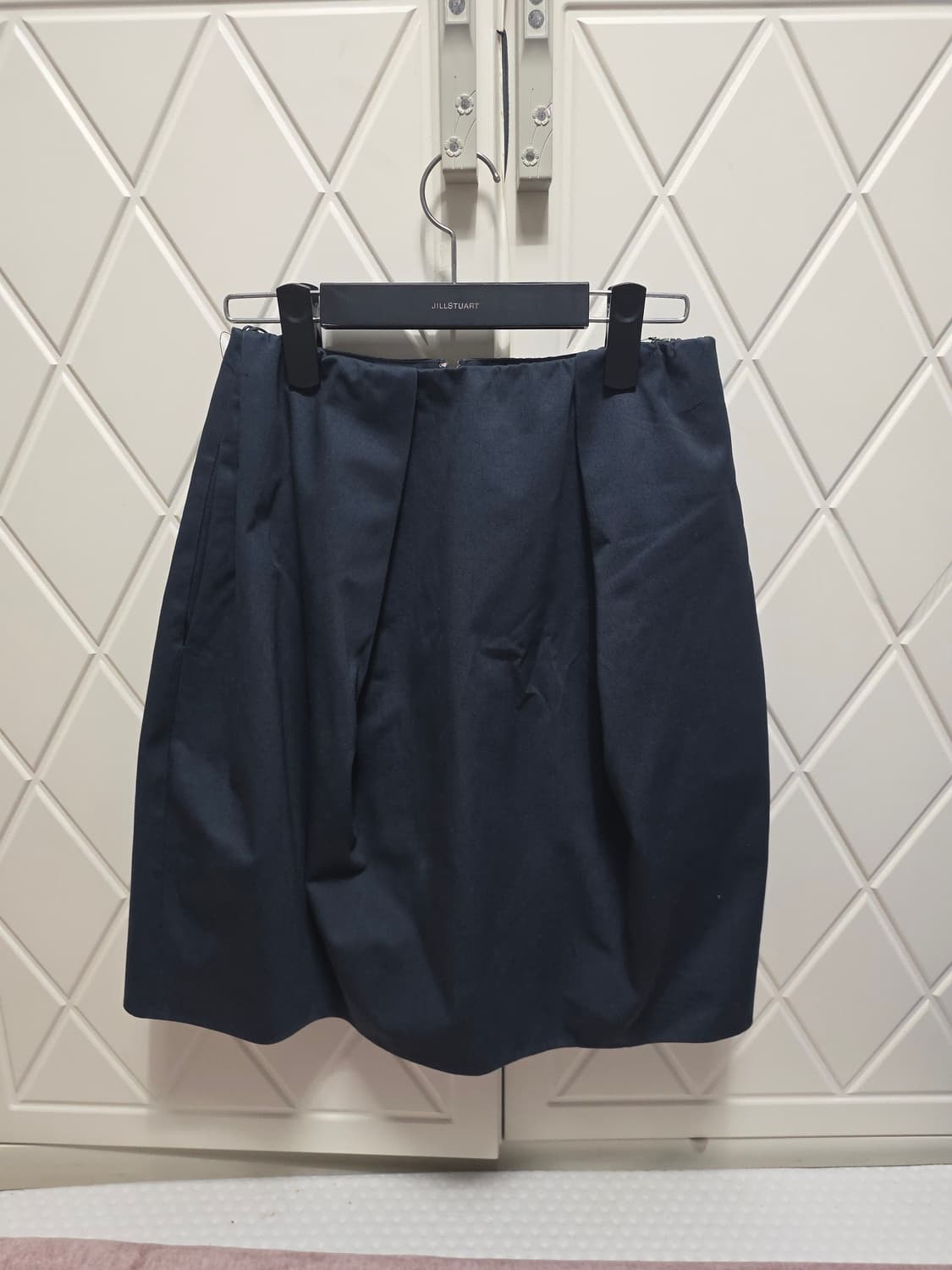 Carven 까르뱅 핀턱 스커트 네이비 s사이즈 상품이미지1