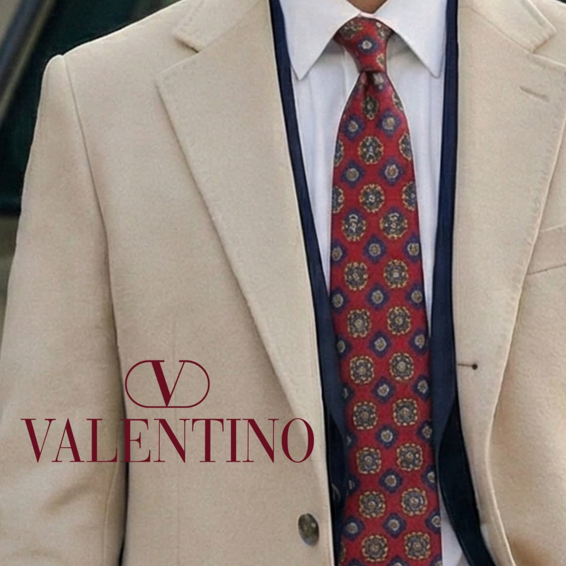 발렌티노 실크 기하 메달리온 패턴 넥타이 9.5cm A+등급 K1756
 상품이미지1