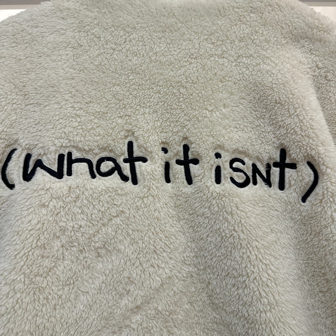 what it isnt 마크 곤잘레스 후리스 아이보리 상품이미지8