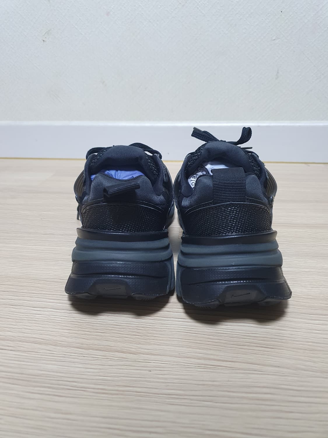 나이키 v2k 런 운동화 265 상품이미지5