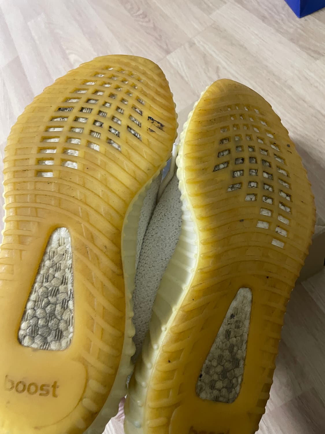 아디다스 오리지널 이지부스트 350v2 트리플화이트275 상품이미지5