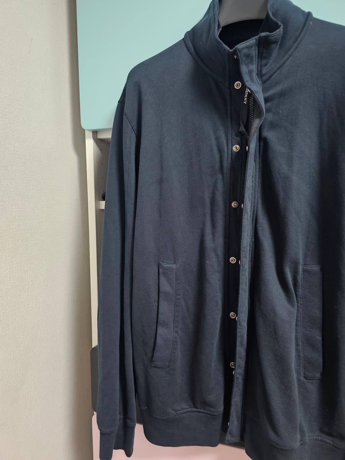 씨피 CP컴퍼니 블랙 집업 자켓 XL 팔아요 정품 상품이미지5