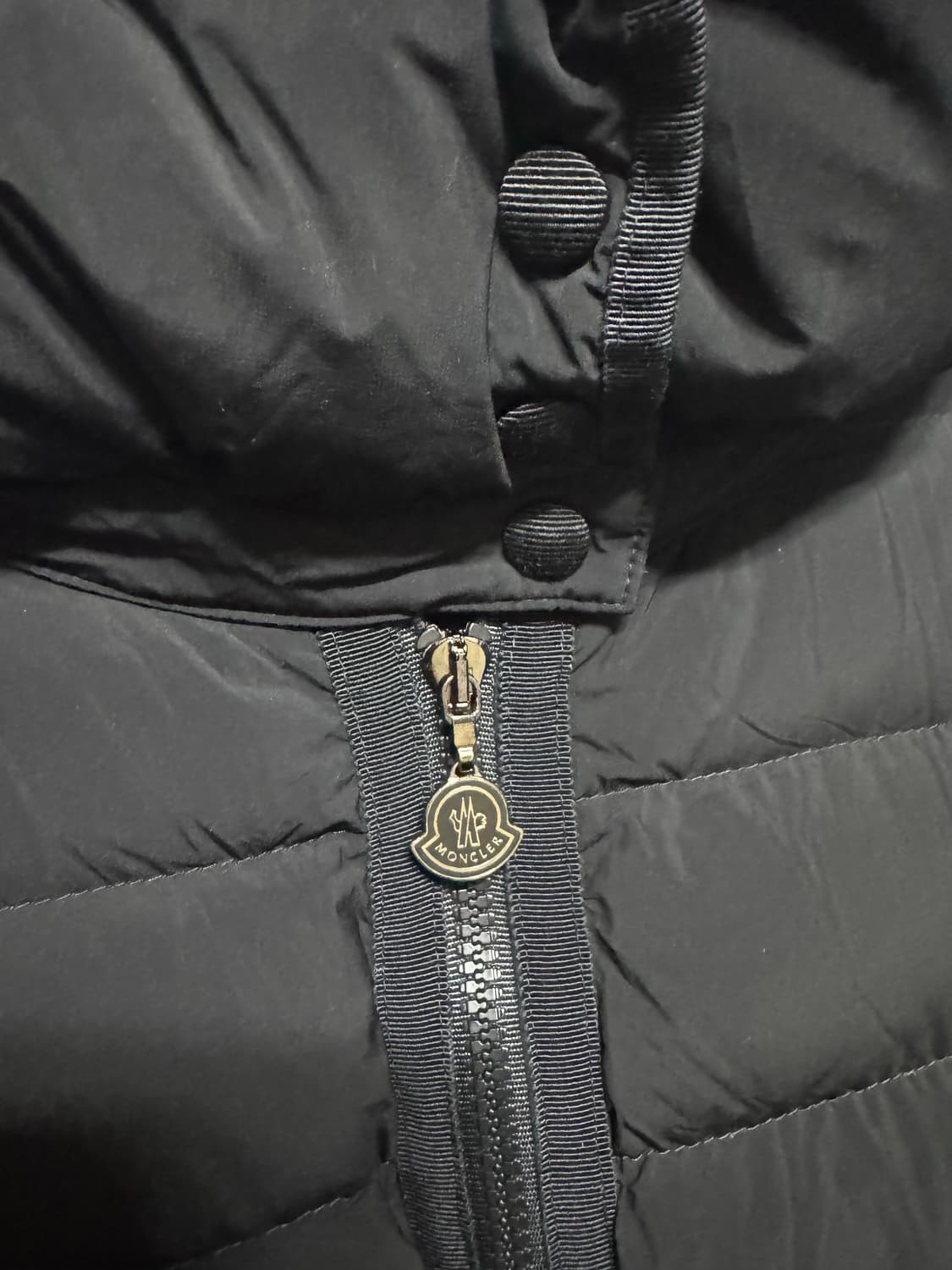 1 몽클레어 아이네이 다운 패딩 상품이미지6