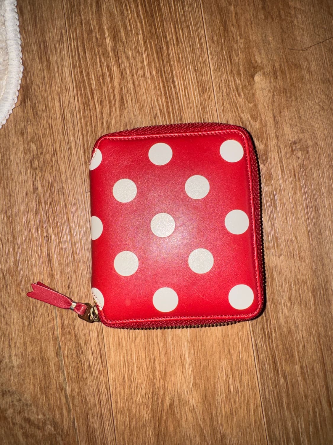 꼼데가르송 도트 지갑 상품이미지3