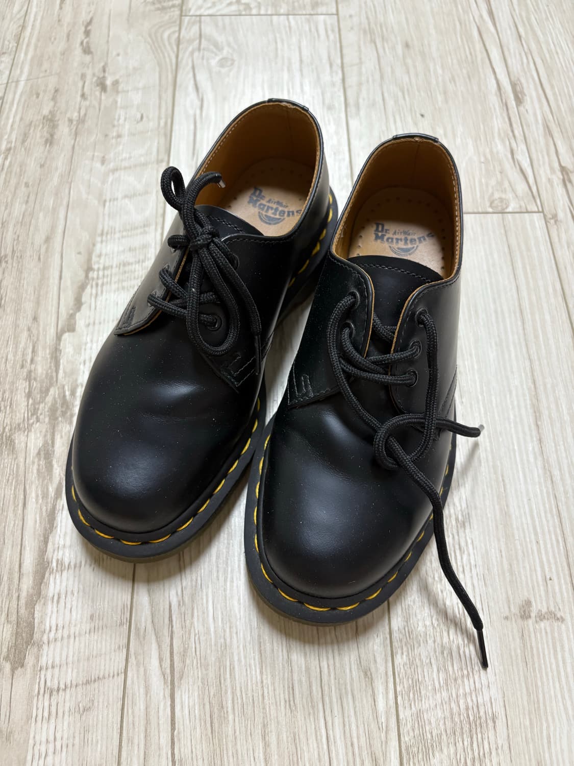 닥터마틴 1461 3홀 스무스 220 상품이미지1