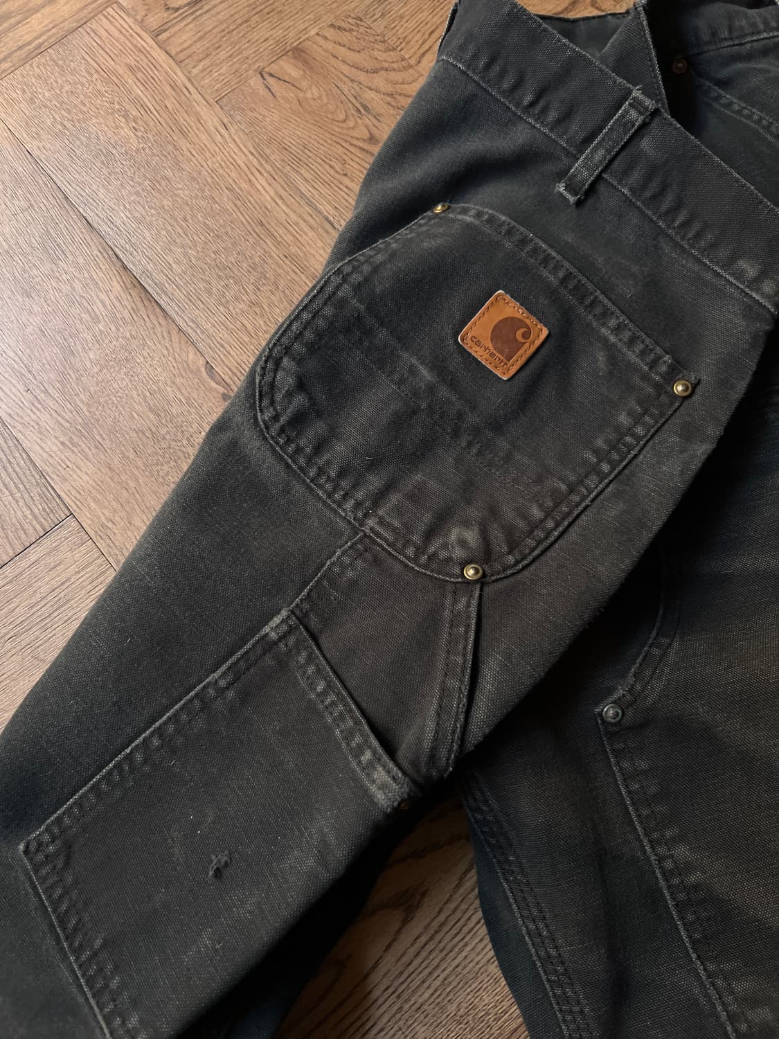 [38]칼하트 USA 빈티지 페이딩 블랙 더블니 워크팬츠 상품이미지7