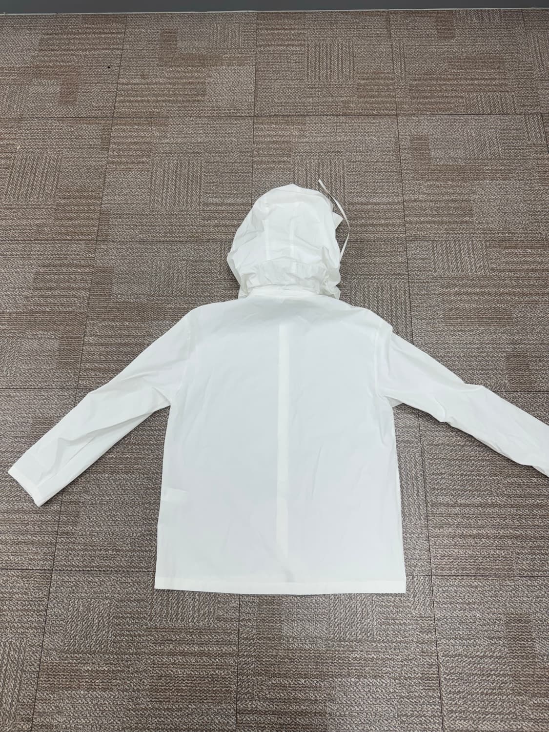 아모멘토 DETACHABLE HOODIE SHIRTS 상품이미지5