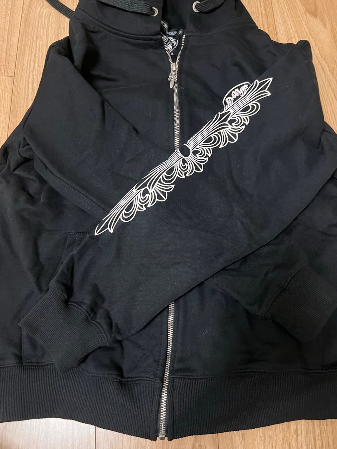 크롬하츠 홀스슈 플로랄 후드집업 블랙 상품이미지4