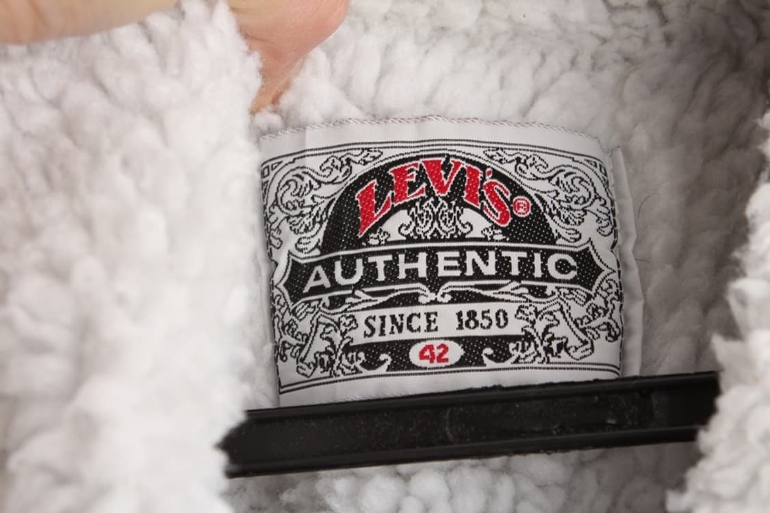 42 리바이스 90s 쉐르파 데님 자켓 상품이미지2