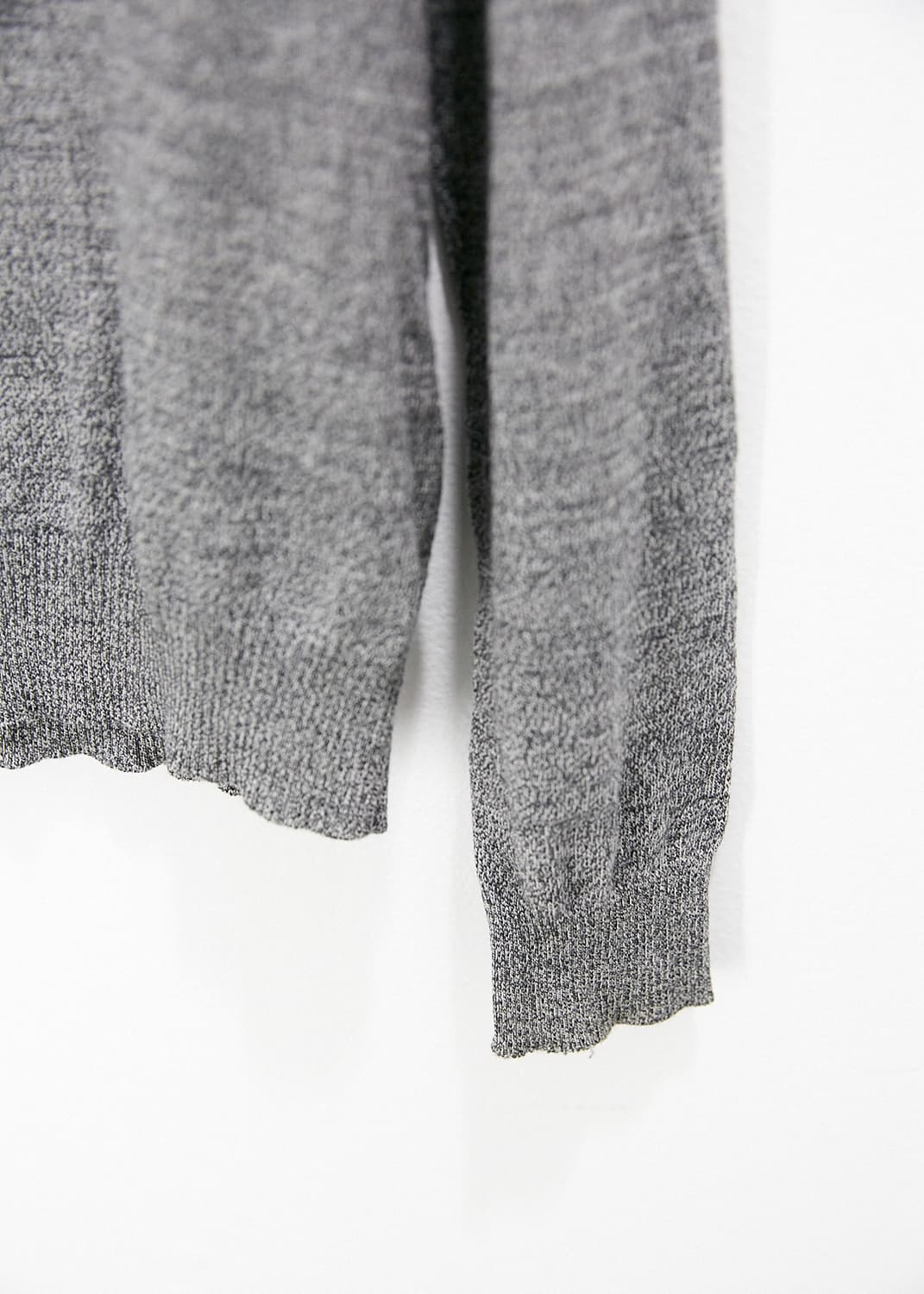 Melange V-neck Sweater 상품이미지3