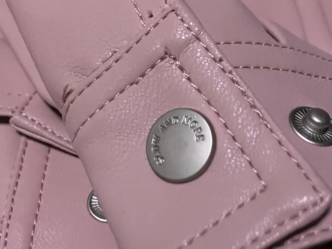 슬로우앤드 프리미엄 글로시 비건레더자켓 핑크 상품이미지8