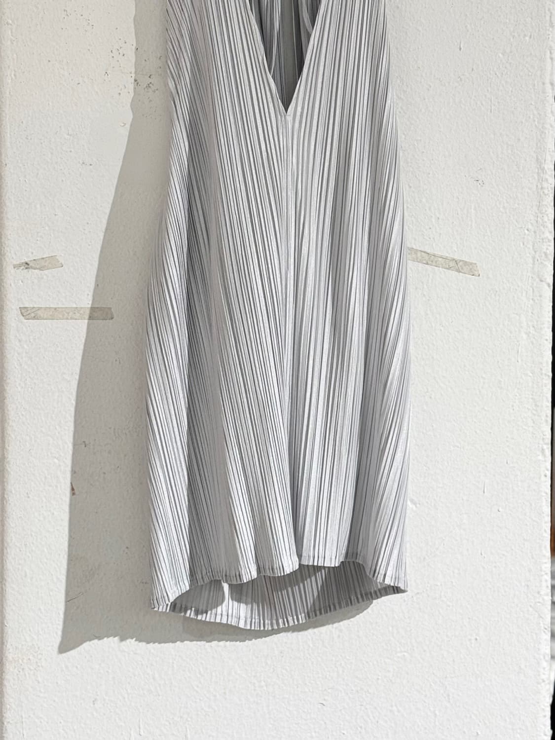 플리즈 플리즈 라이트그레이 홀터넥 탑 상품이미지3