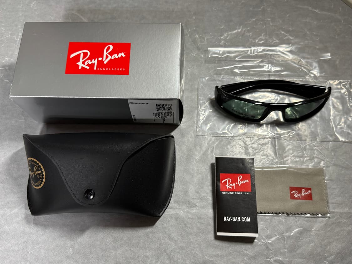 레이밴 RB4335 Rectangular 선글라스 상품이미지3