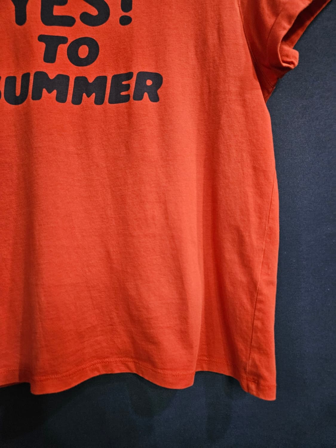 A.P.C 아페쎄 프린팅 다크레드 남성 슬림핏 100 크롭 반팔티  상품이미지5