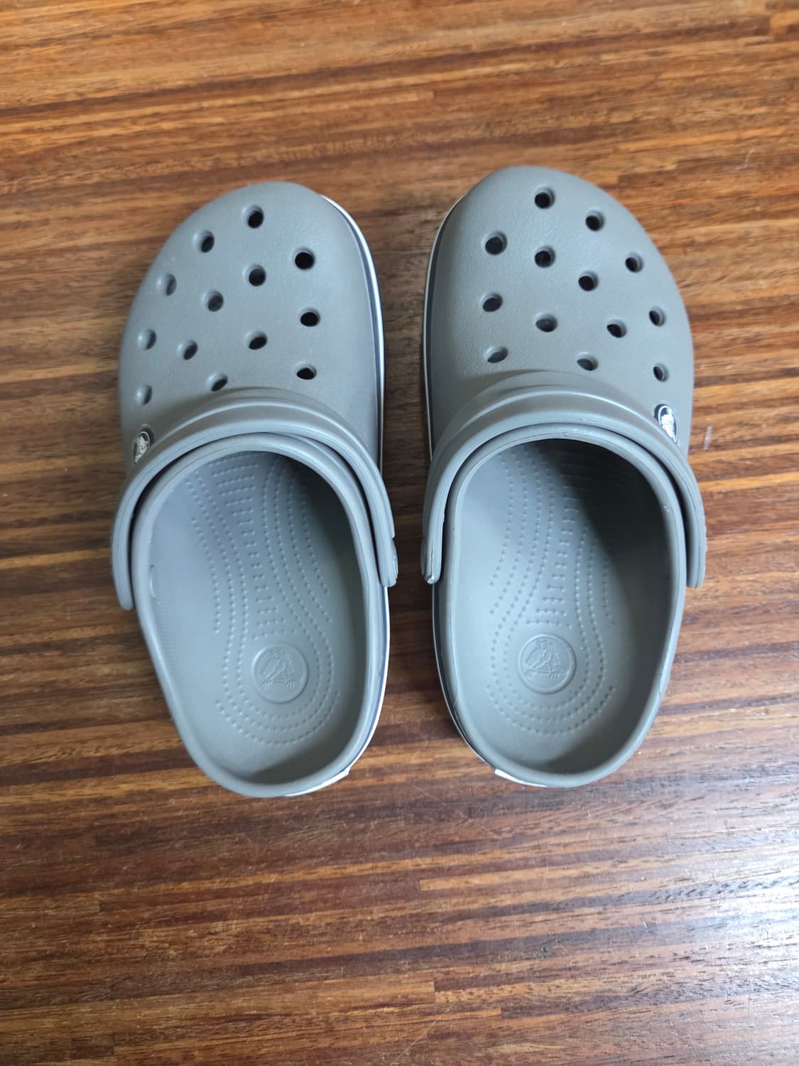 크록스 크록밴드 클로그 j2 210 상품이미지1