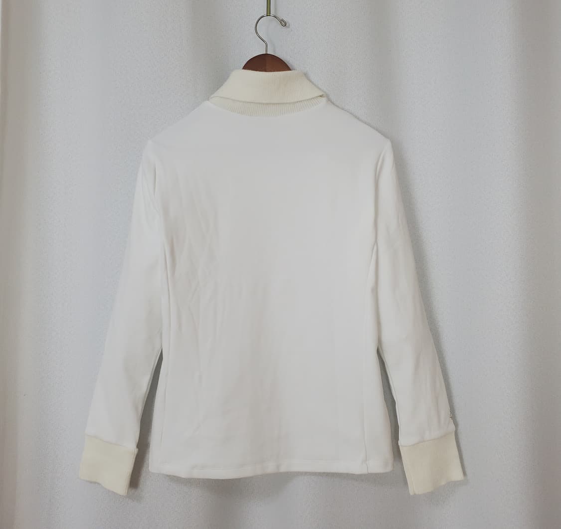 (새제품)페어라이어 여성L(100) 니트티 2025년식  상품이미지6