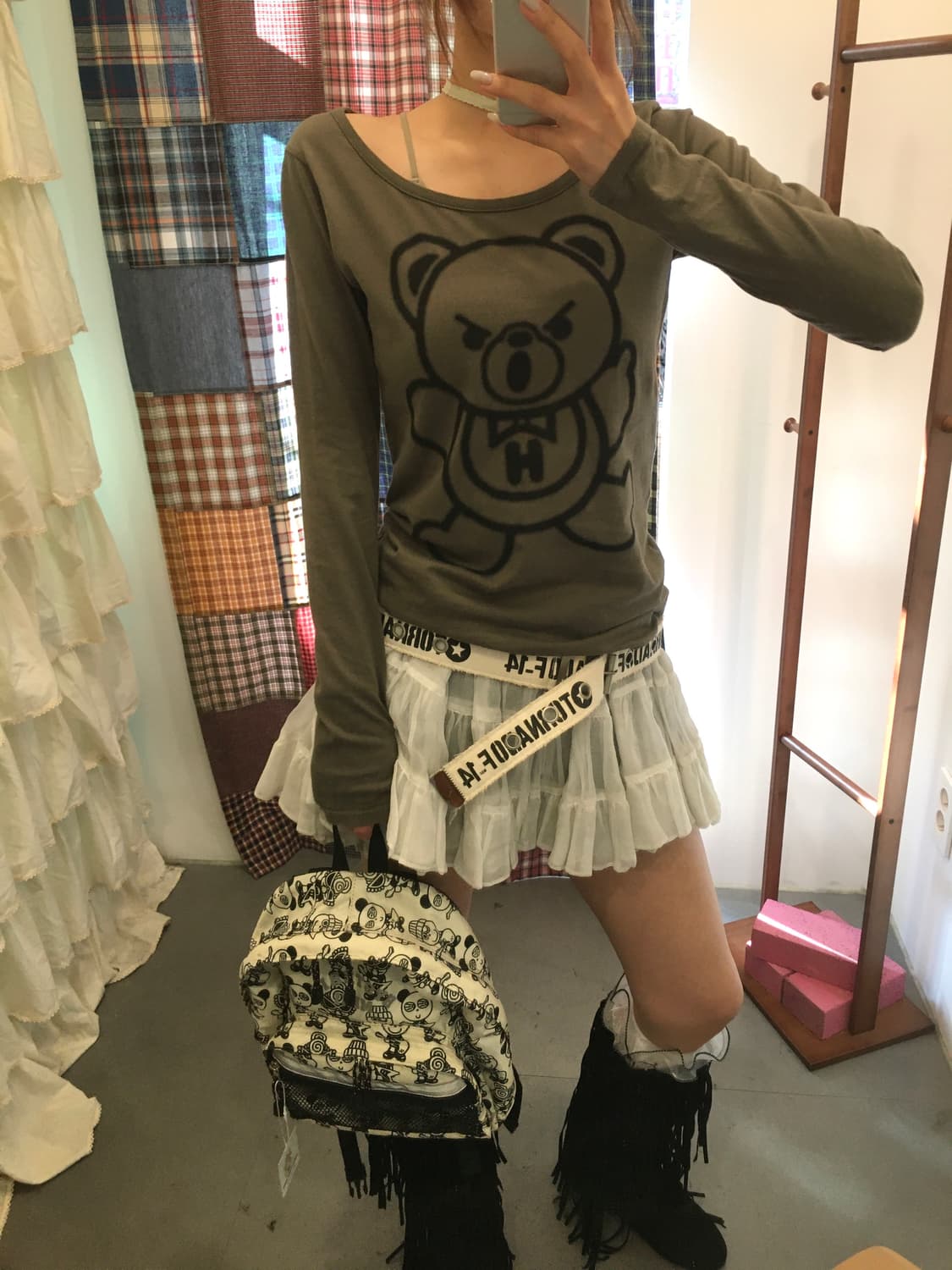 히스테릭글래머 퍽베어 카키 롱슬리브 상품이미지1