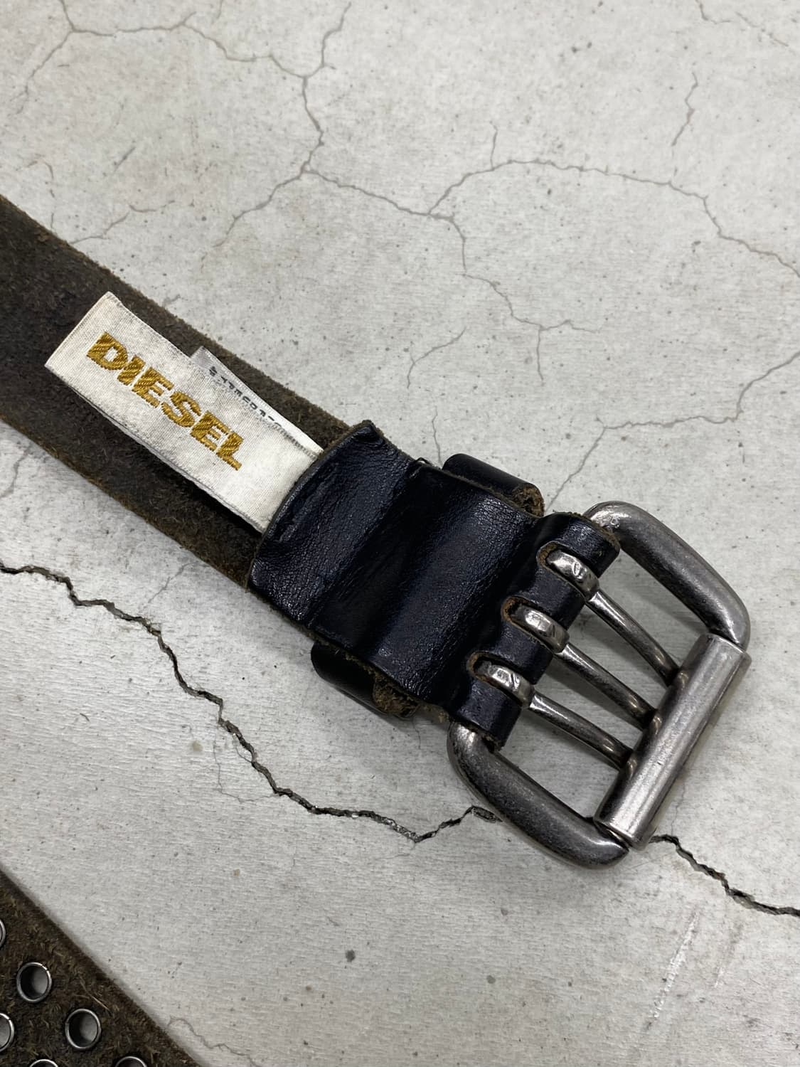 디젤 스크류 홀 카우하이드 벨트 상품이미지5