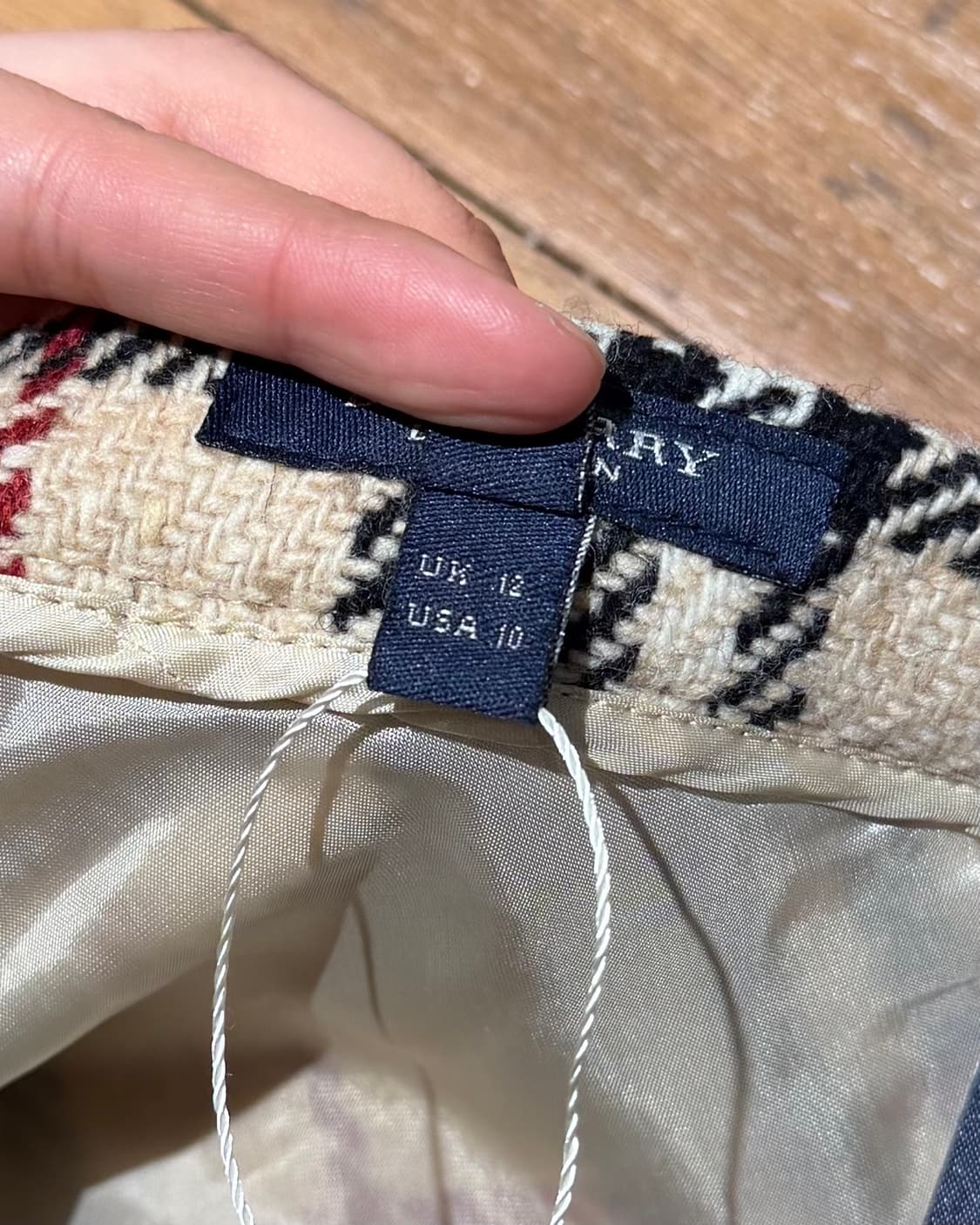 버버리 베이지 노바체크 울 미디스커트 상품이미지8