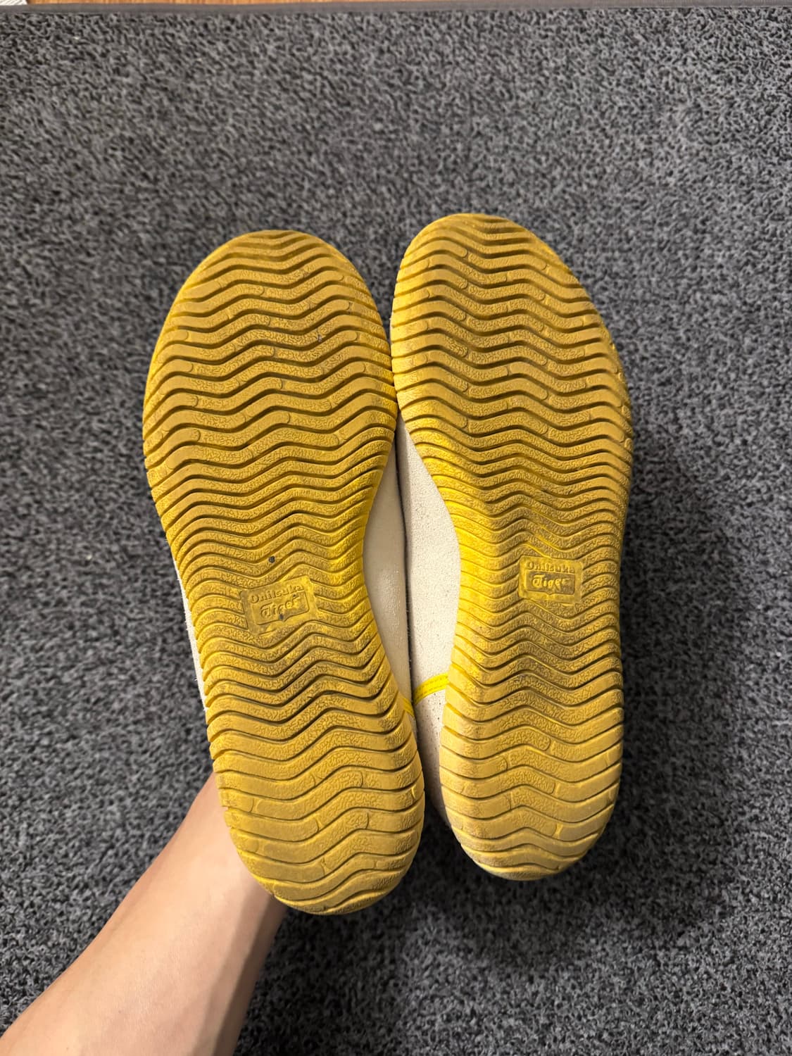 오니츠카타이거 올드스쿨 슬립온 270 상품이미지4