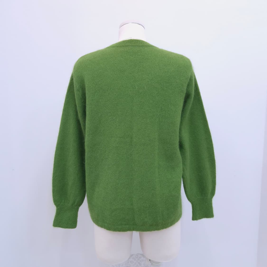 Leece 플라워 자수 울 니트 가디건 상품이미지7