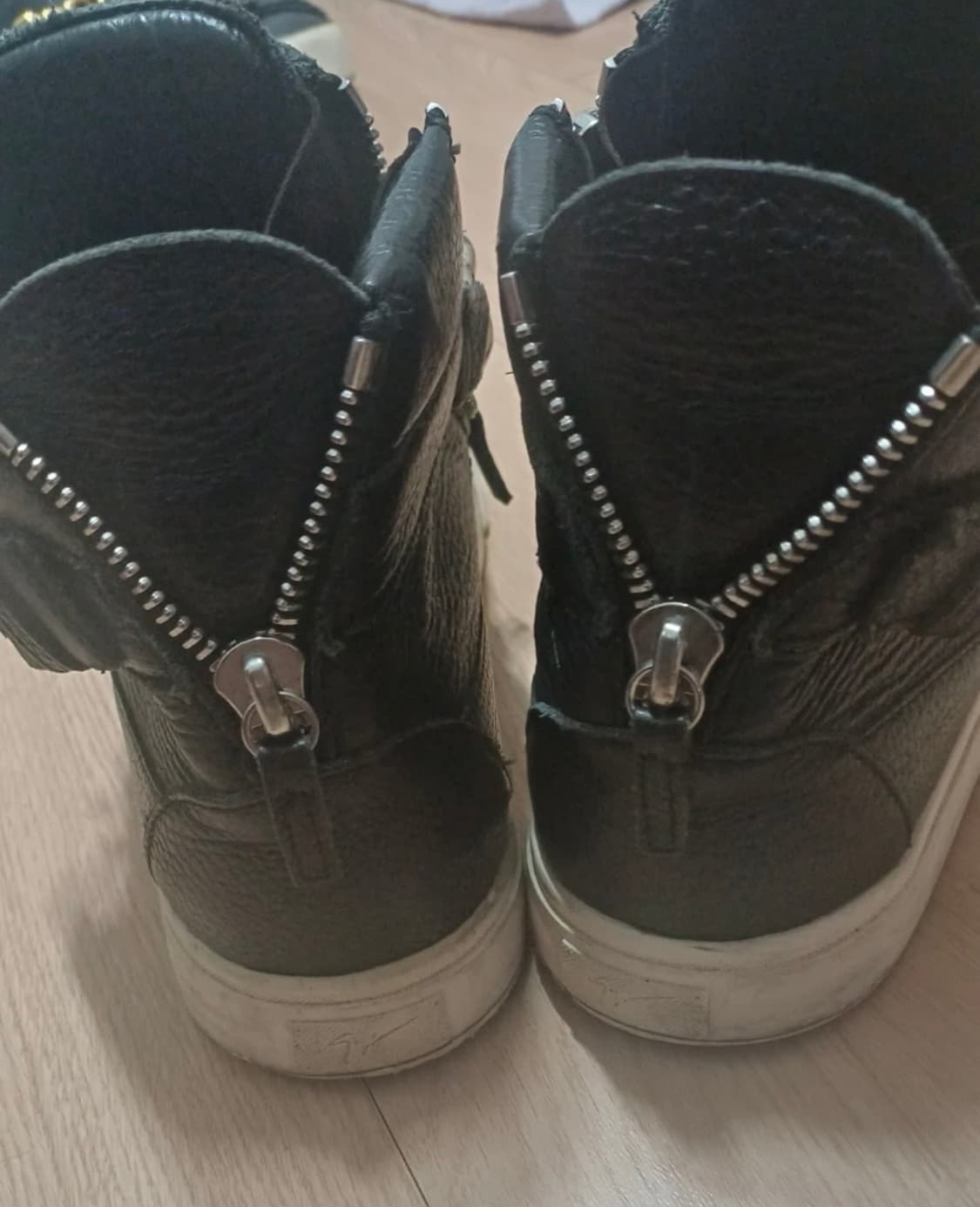 쥬세페자노티 체인 하이탑 스니커즈 상품이미지5