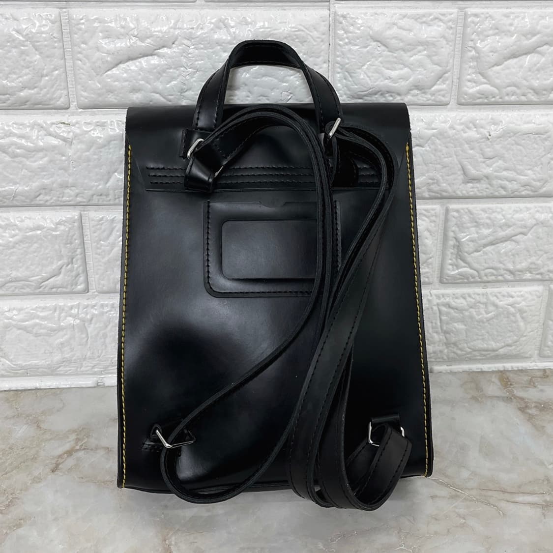 닥터마틴 블랙 미니 백팩 여자 가방 상품이미지3