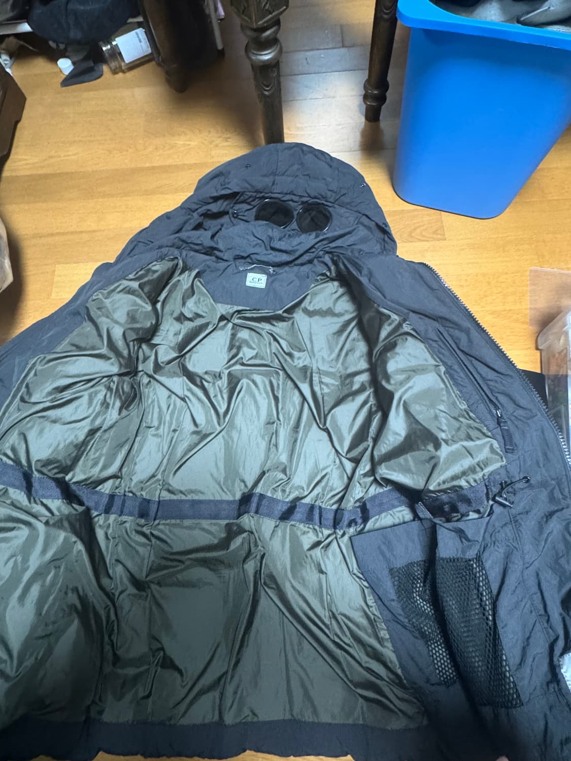 Cp컴퍼니 패딩 상품이미지5
