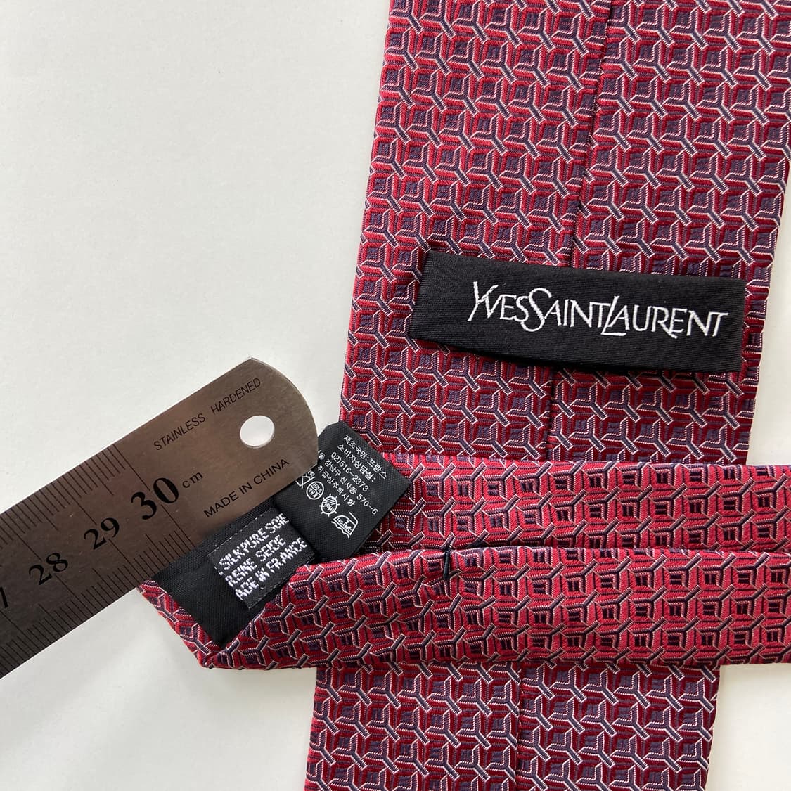 신형라벨 입생로랑(YSL) 모노그램 명품 정품 넥타이7.9cm 상품이미지7