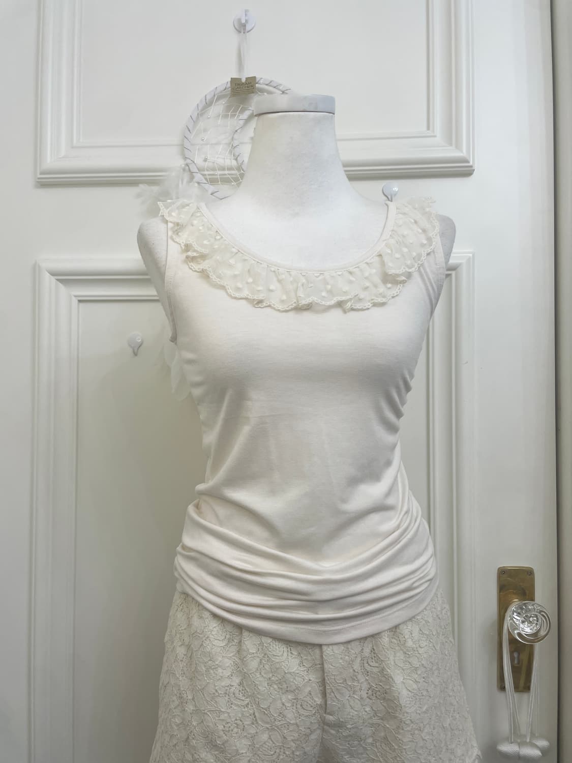 ivory dot lace ruffle cotton sleeveless 상품이미지1