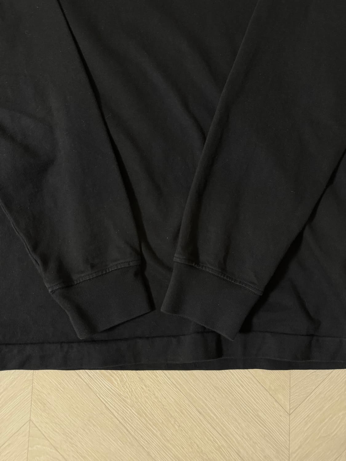 스톤아일랜드 맨투맨 블랙 L 상품이미지4