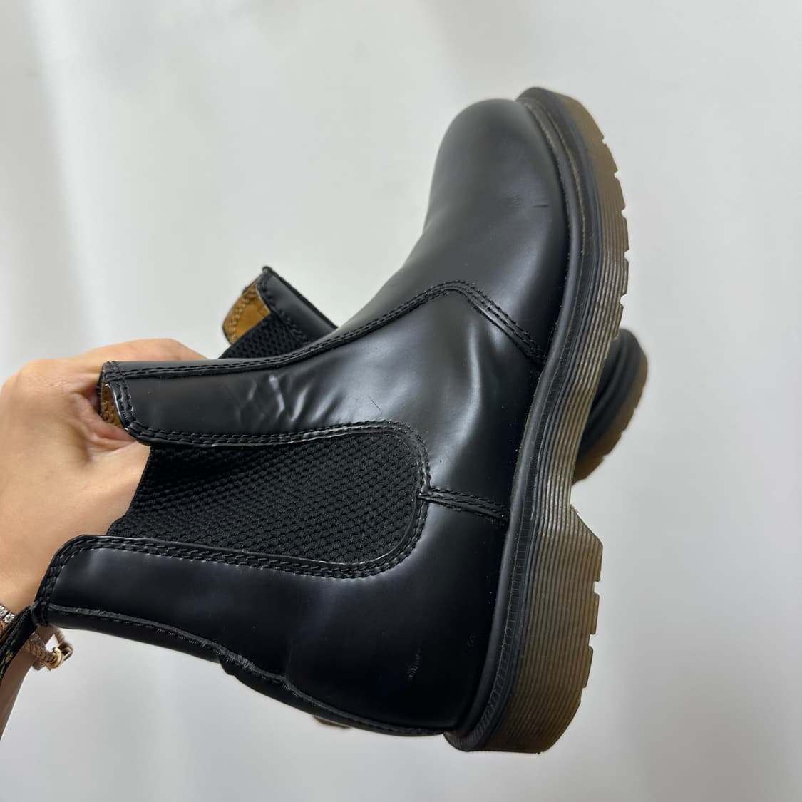 닥터마틴 여자 워커부츠 검정 UK/5 (245) 상품이미지7