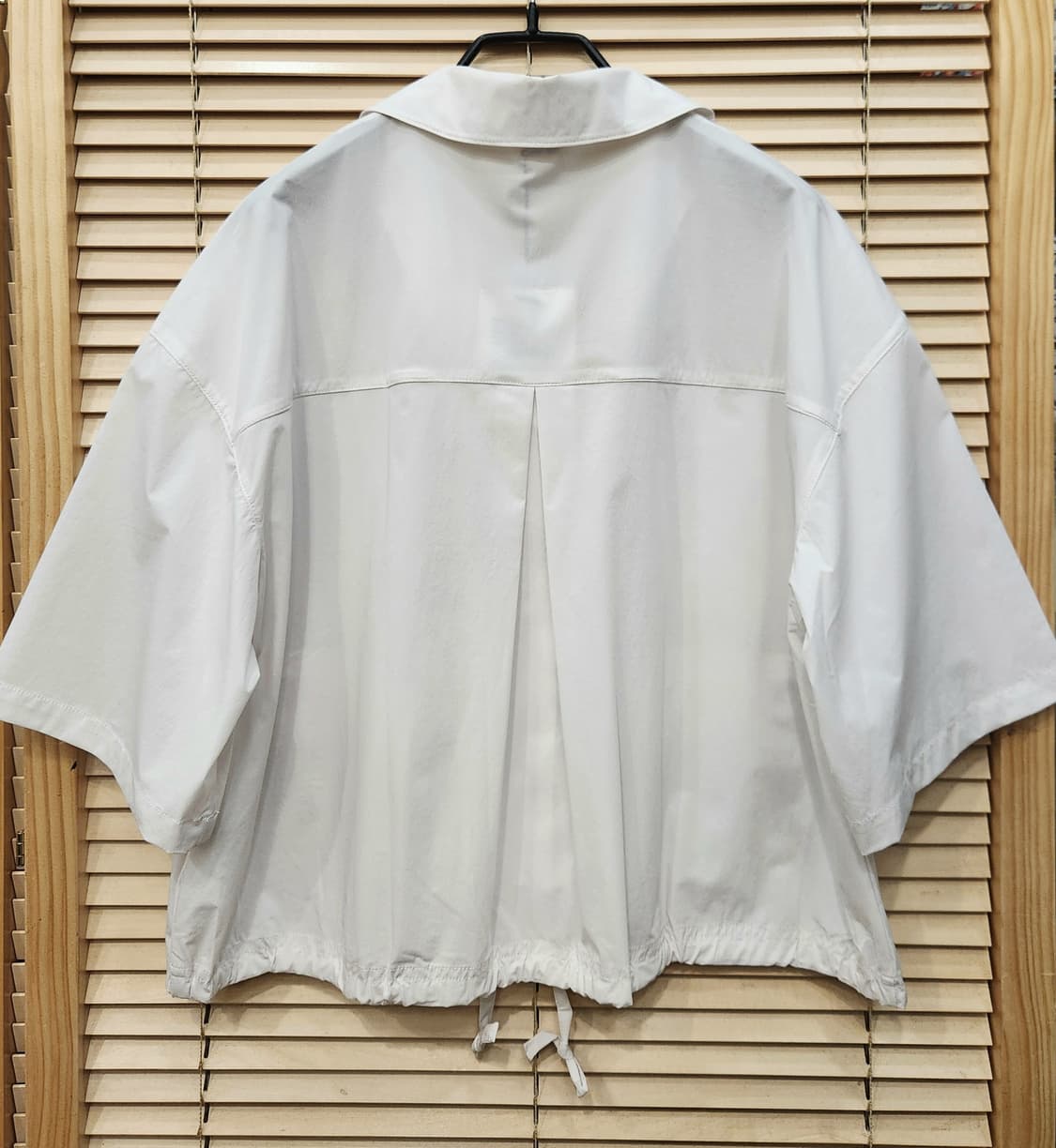 (새상품)위뜨8 경량포켓 반팔셔츠M 상품이미지3