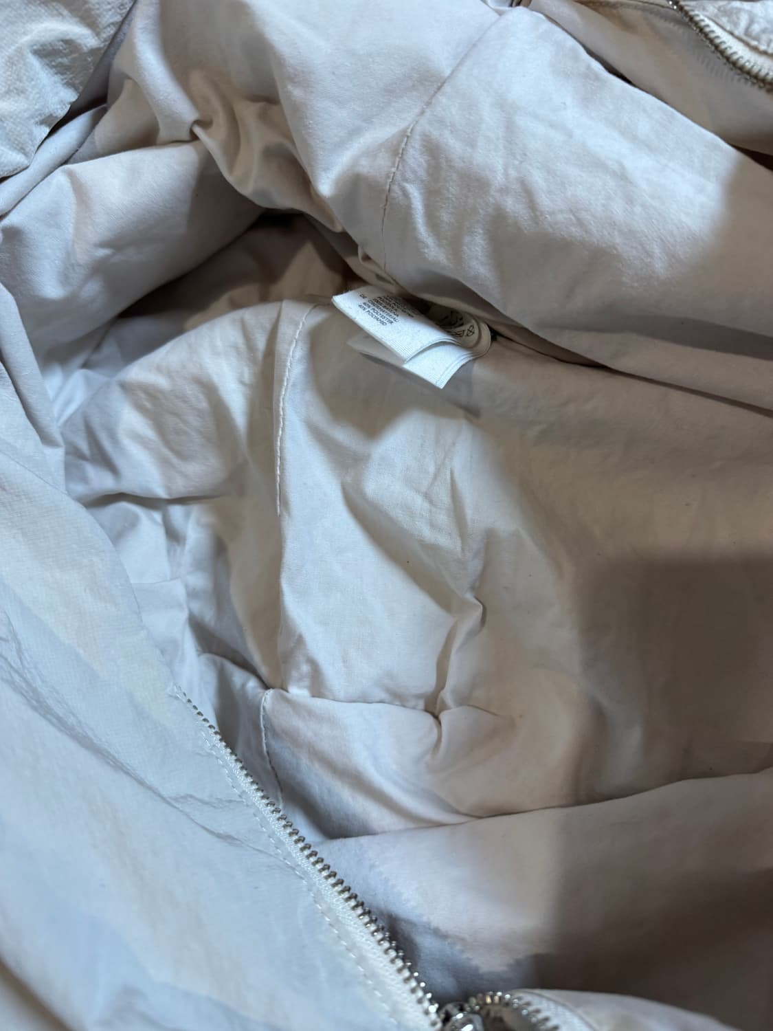 코스 드레이프드 백 상품이미지7