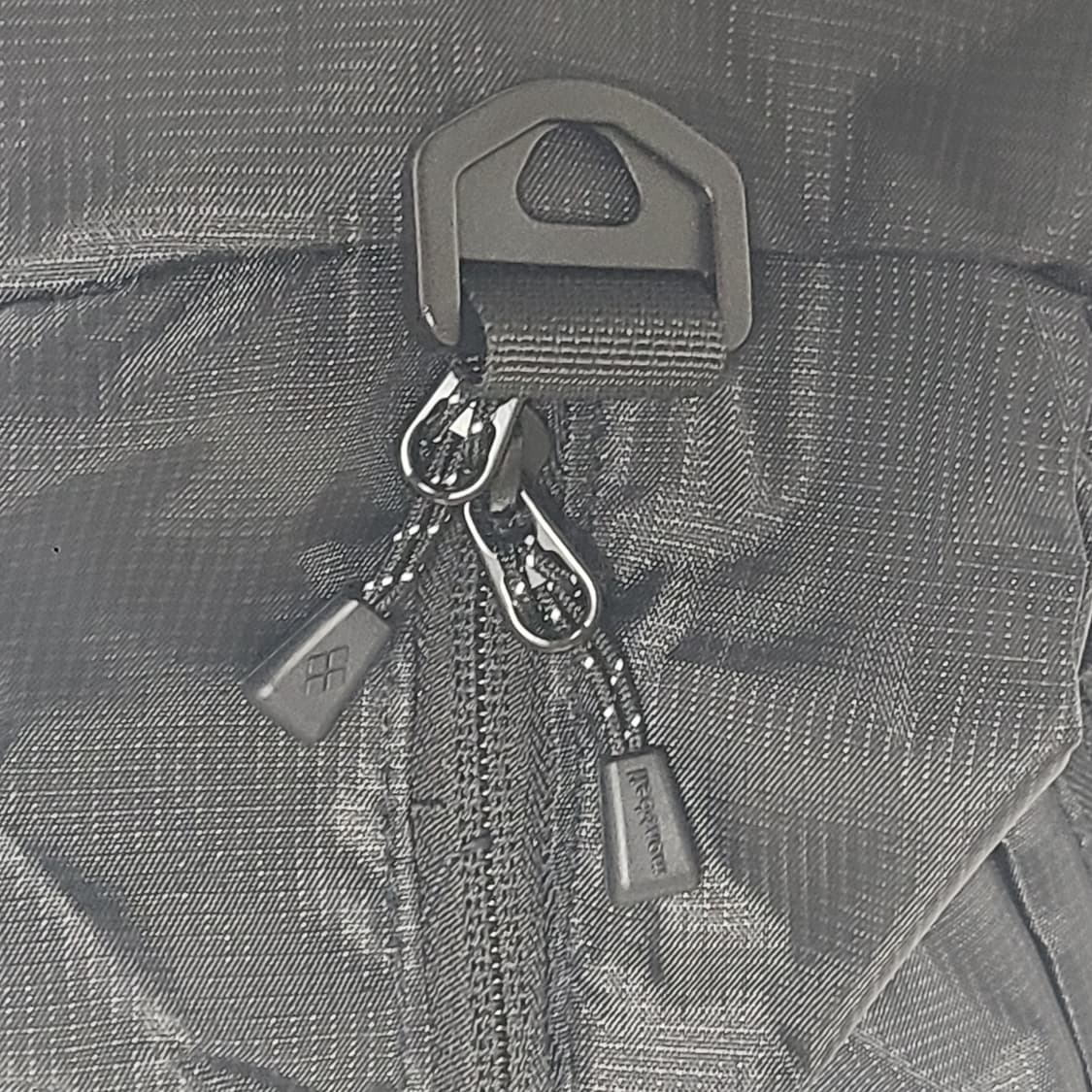 몽벨 포터블 경량 숄더백 18L ( 새상품 )남녀공용 상품이미지4